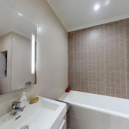 4th Floor In Tigne Apartment Sliema