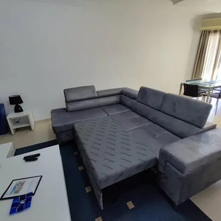 Apartment 4th Floor In Tigne Sliema