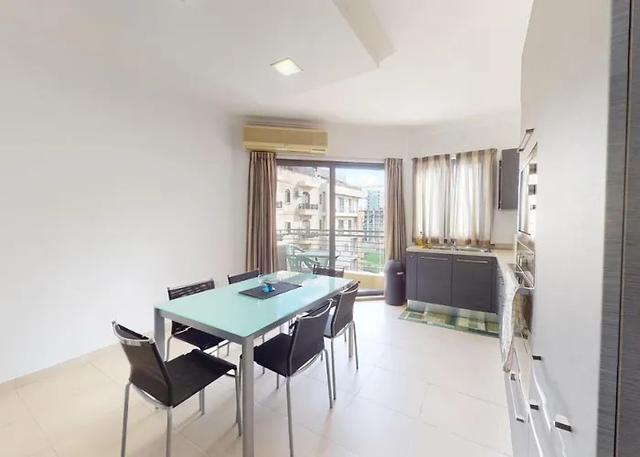 4th Floor In Tigne Sliema